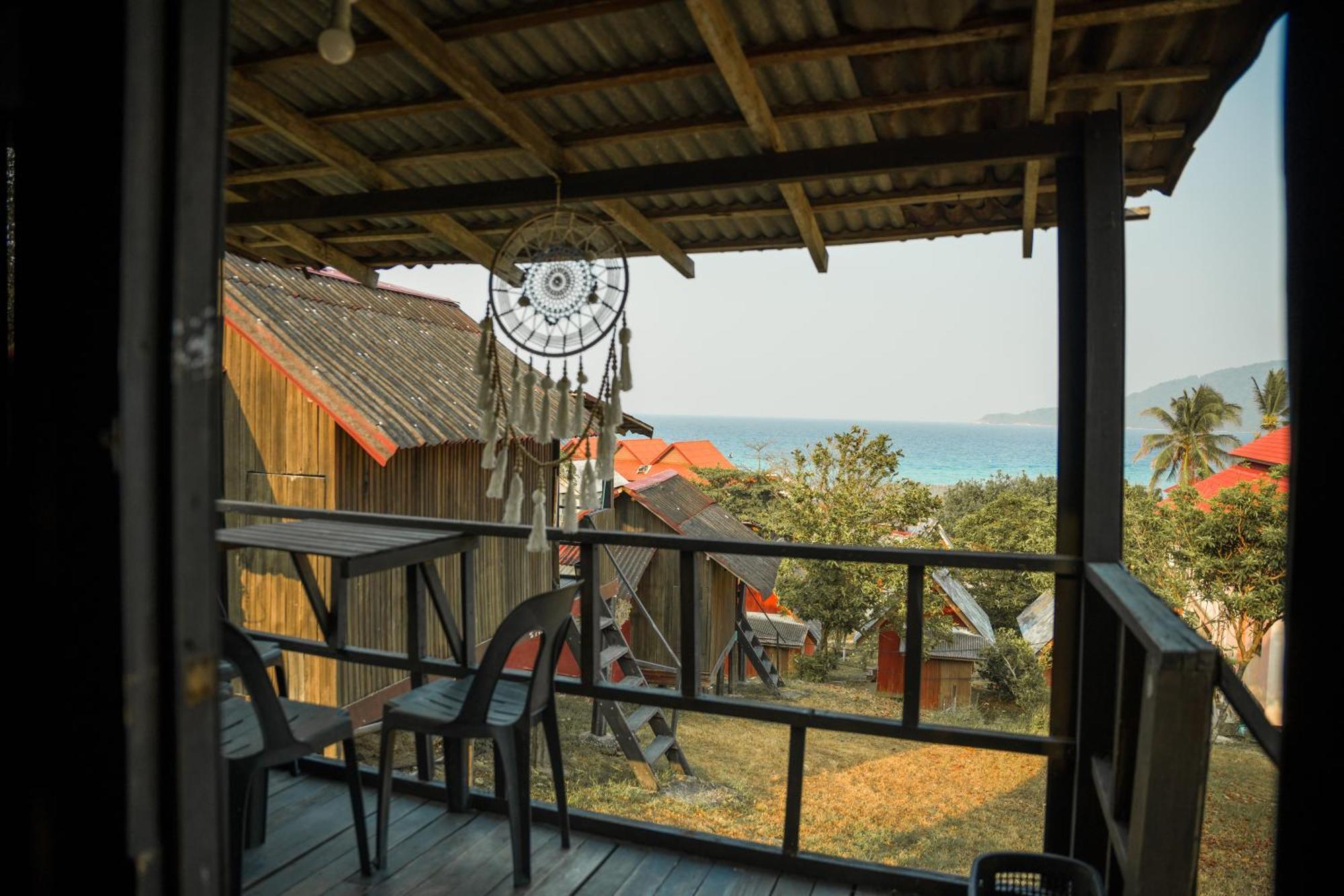 Harrera Perhentian, Long Beach Kampong Pasir Panjang  Exterior foto